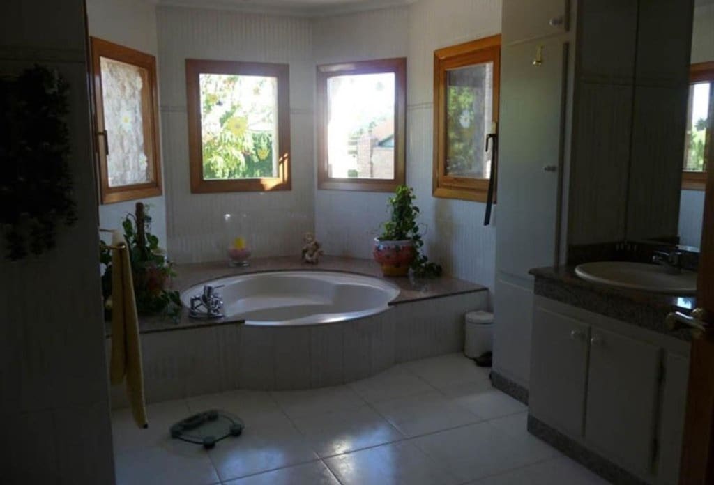 5 makuuhuone Huvila myytävänä paikassa Calpe / Calp mukana uima-altaan - 2 200 000 € (Ref: 10043970)