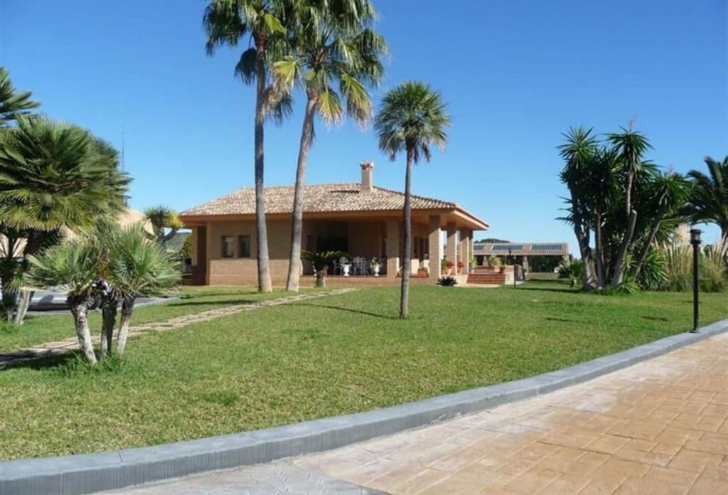 5 makuuhuone Huvila myytävänä paikassa Calpe / Calp mukana uima-altaan - 2 200 000 € (Ref: 10043970)