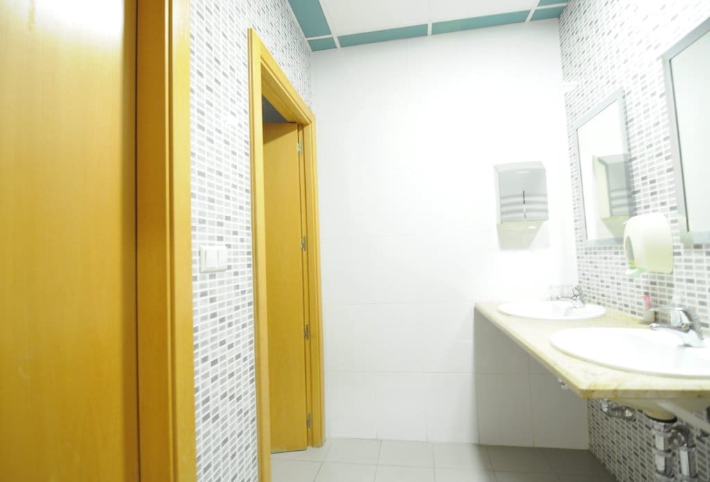 9 sovrum Kommersiell till salu i Calpe / Calp - 450 000 € (Ref: 10043978)