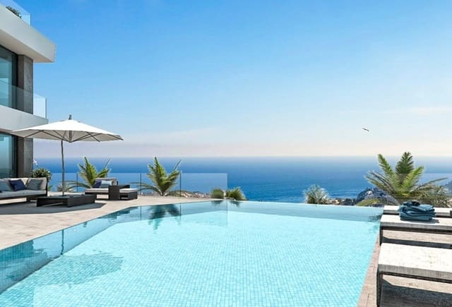 4 bedroom Villa for sale in Oltamar - Cucarres, Calpe / Calp with pool - € 1,850,000 (Ref: 10043979)