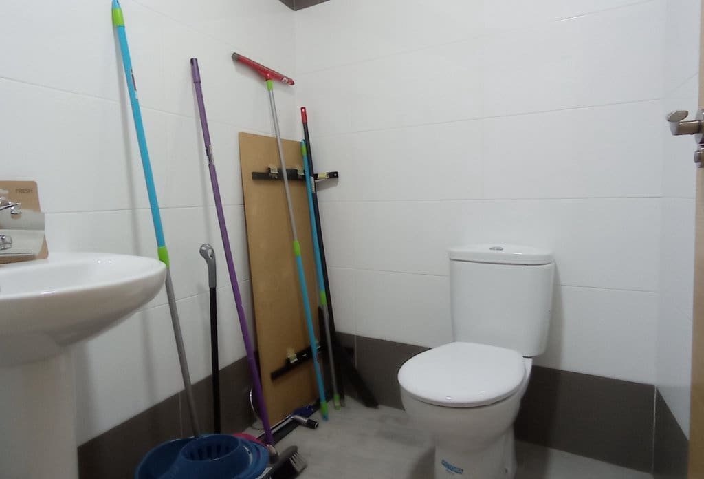 3 bedroom Commercial for sale in Calpe / Calp - € 200,000 (Ref: 10043988)