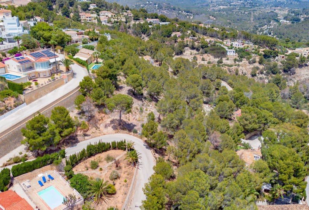 Landgrundstück zu verkaufen in Calpe / Calp - 1.345.000 € (Ref: 10043993)