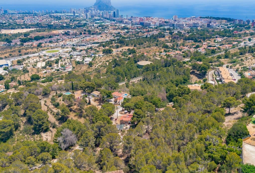 Landgrundstück zu verkaufen in Calpe / Calp - 1.345.000 € (Ref: 10043993)