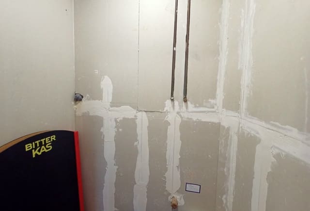 3 chambre Local Commercial à vendre à Levante - Playa Fossa, Calpe / Calp - 200 000 € (Ref: 10043994)