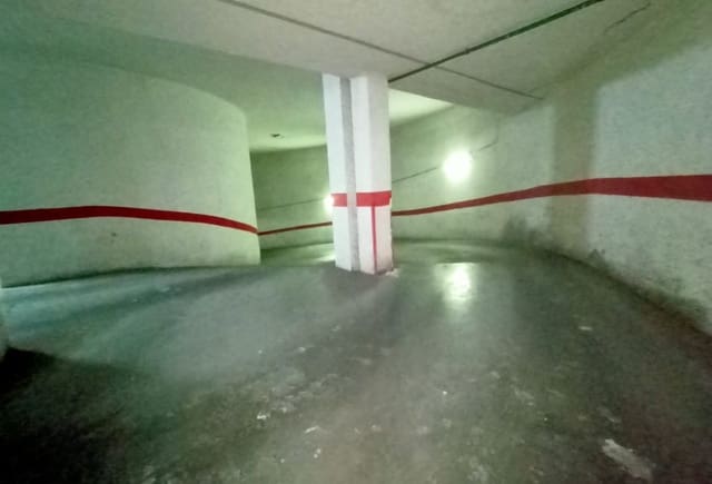 Garagem para venda em Pueblo, Calpe / Calp - 20 000 € (Ref: 10043999)