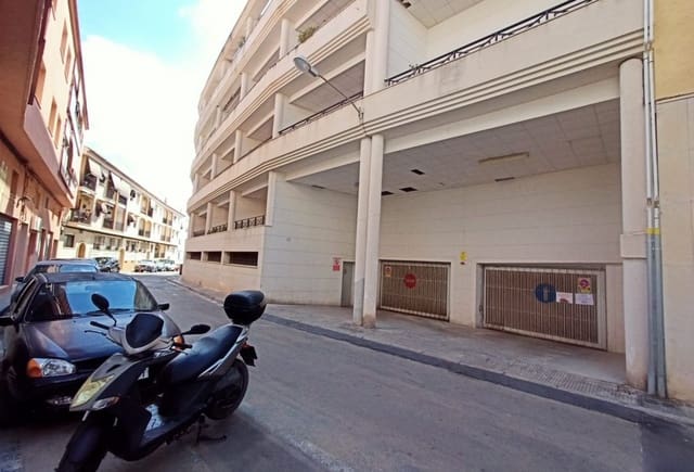 Garagem para venda em Pueblo, Calpe / Calp - 20 000 € (Ref: 10043999)