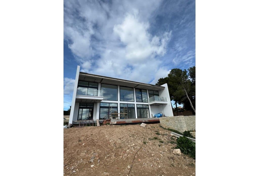 3 bedroom Bungalow for sale in Calpe / Calp with pool - € 1,199,000 (Ref: 10044003)