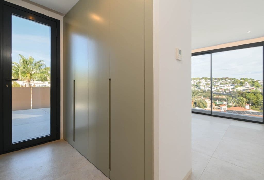 Chalet de 4 habitaciones en Benissa en venta con piscina - 3.195.000 € (Ref: 10044004)