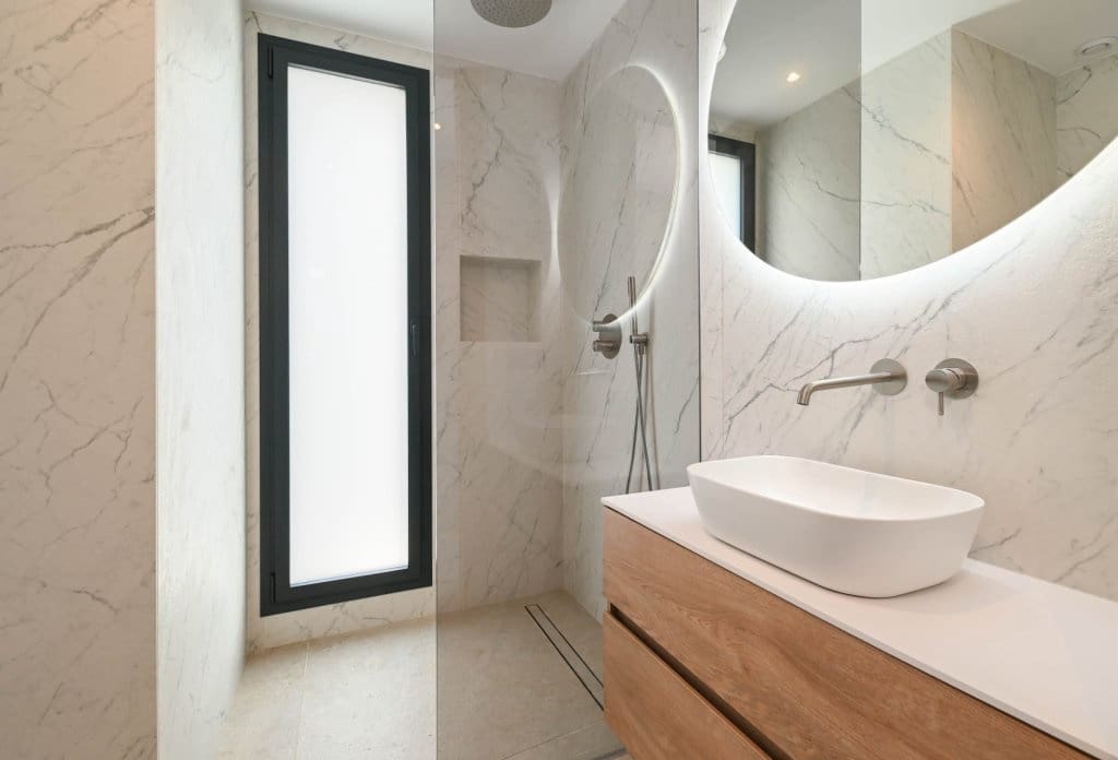 Chalet de 4 habitaciones en Benissa en venta con piscina - 3.195.000 € (Ref: 10044004)