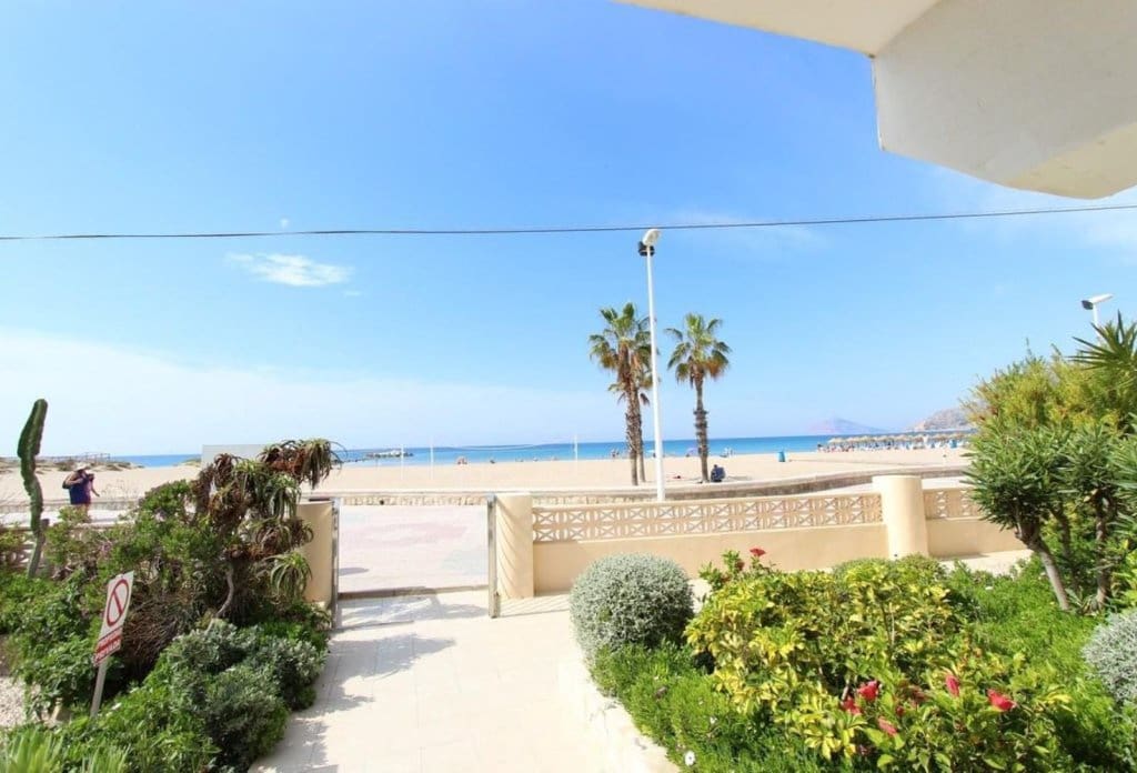 Local Commercial à vendre à Calpe / Calp - 1 272 000 € (Ref: 10044005)
