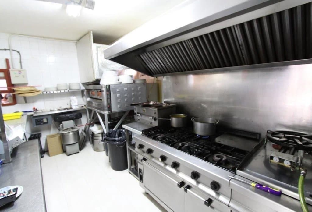 Local Commercial à vendre à Calpe / Calp - 1 272 000 € (Ref: 10044005)