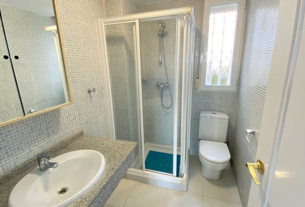 2 sovrum Lägenhet till salu i Calpe / Calp med pool - 540 000 € (Ref: 10079044)