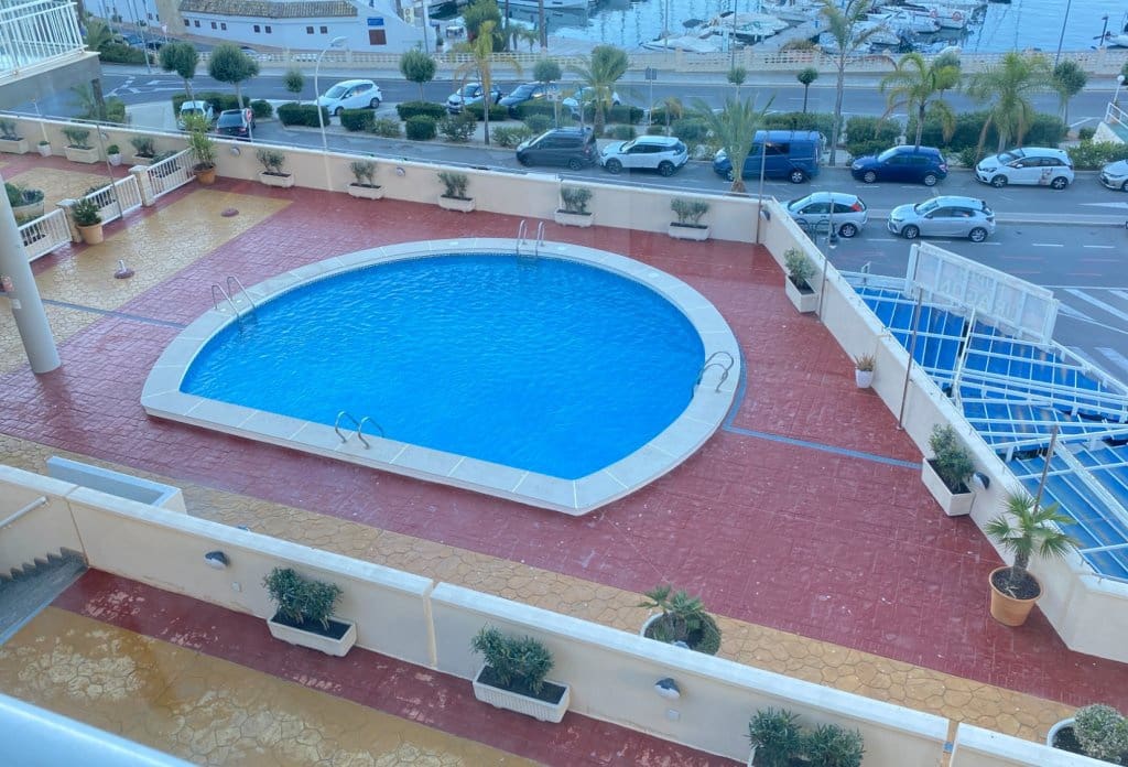 2 sovrum Lägenhet till salu i Calpe / Calp med pool - 540 000 € (Ref: 10079044)