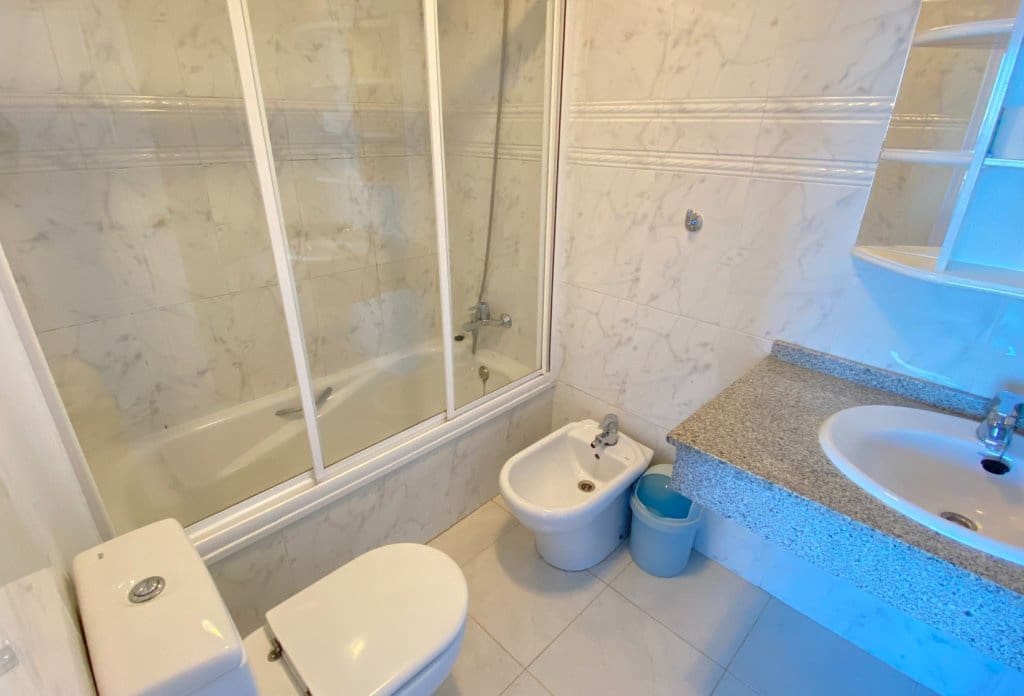 2 sovrum Lägenhet till salu i Calpe / Calp med pool - 540 000 € (Ref: 10079044)