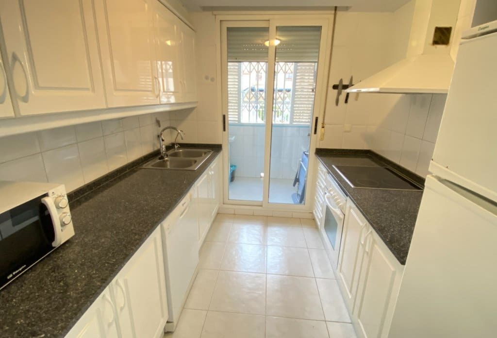 2 sovrum Lägenhet till salu i Calpe / Calp med pool - 540 000 € (Ref: 10079044)