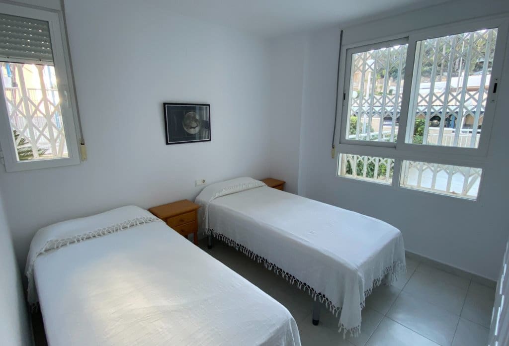 2 bedroom Apartment for sale in Calpe / Calp with pool - € 540,000 (Ref: 10079044)