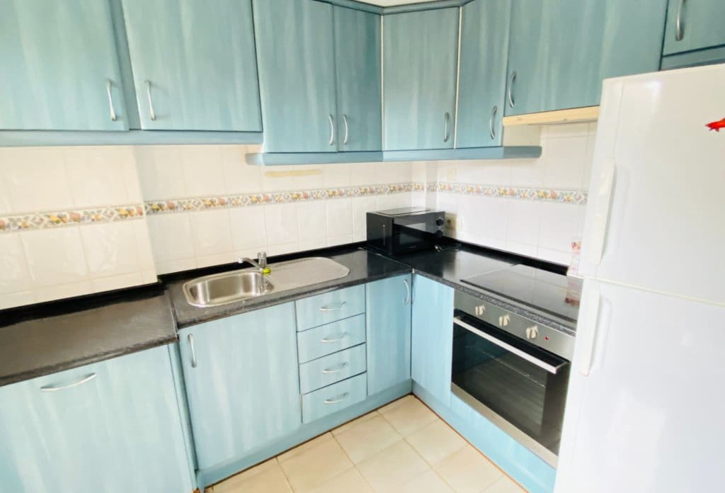 Apartamento de 2 habitaciones en Calpe / Calp en venta con piscina - 395.000 € (Ref: 10079045)