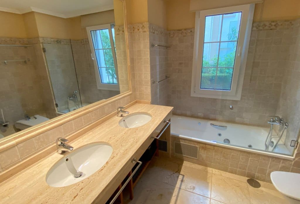 3 slaapkamer Appartement te koop in Altea met zwembad - € 690.000 (Ref: 10079050)