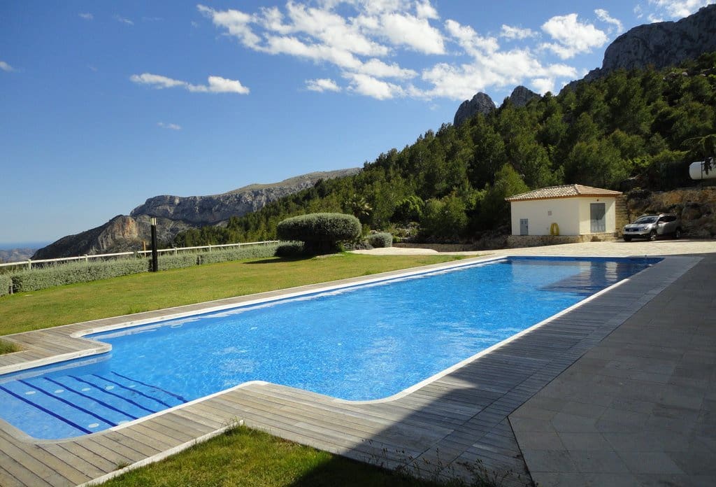10 quarto Moradia para venda em Benimantell com piscina - 3 100 000 € (Ref: 10079818)