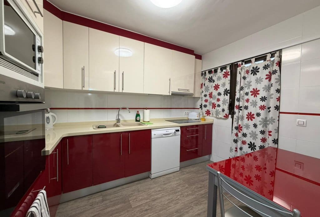 4 makuuhuone Huoneisto myytävänä paikassa Calpe / Calp - 400 000 € (Ref: 10079823)