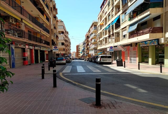 Local Comercial de 4 habitaciones en Centro Urbano, Benidorm en venta - 1.200.000 € (Ref: 10079824)