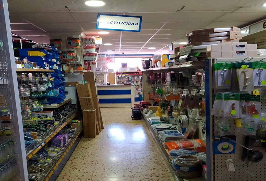 Local Comercial de 4 habitaciones en Benidorm en venta - 1.200.000 € (Ref: 10079824)