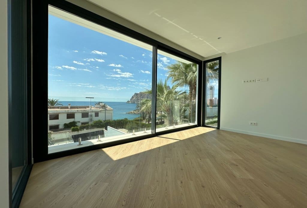 5 soverom Villa til salgs i Calpe / Calp med svømmebasseng garasje - € 3 900 000 (Ref: 10079825)