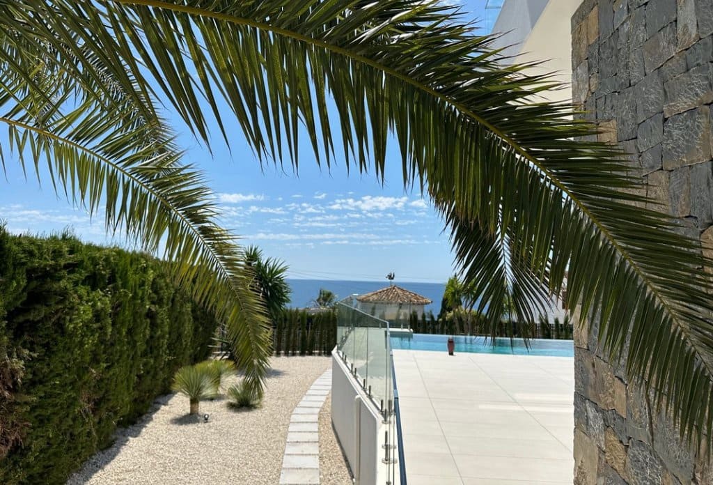 5 soverom Villa til salgs i Calpe / Calp med svømmebasseng garasje - € 3 900 000 (Ref: 10079825)
