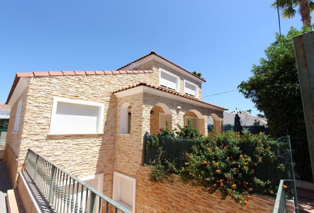 10 sovrum Villa till salu i Calpe / Calp med pool - 960 000 € (Ref: 10079828)