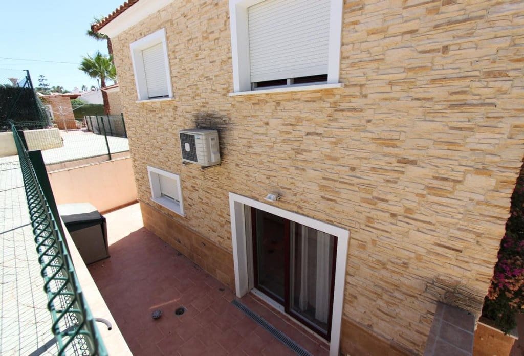 10 sovrum Villa till salu i Calpe / Calp med pool - 960 000 € (Ref: 10079828)