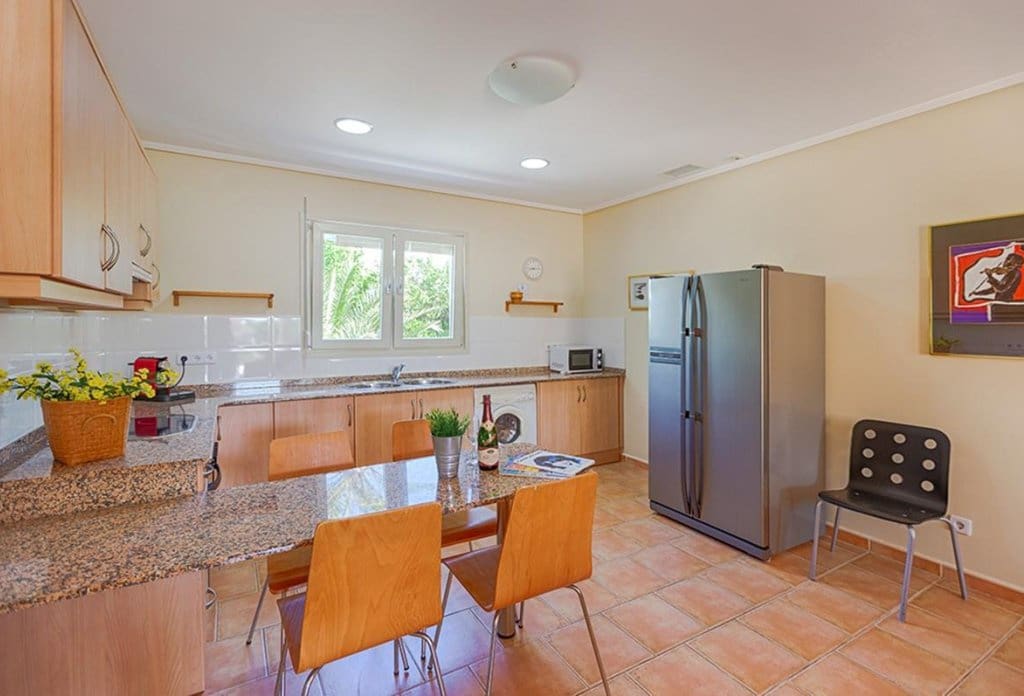 10 sovrum Villa till salu i Calpe / Calp med pool - 960 000 € (Ref: 10079828)