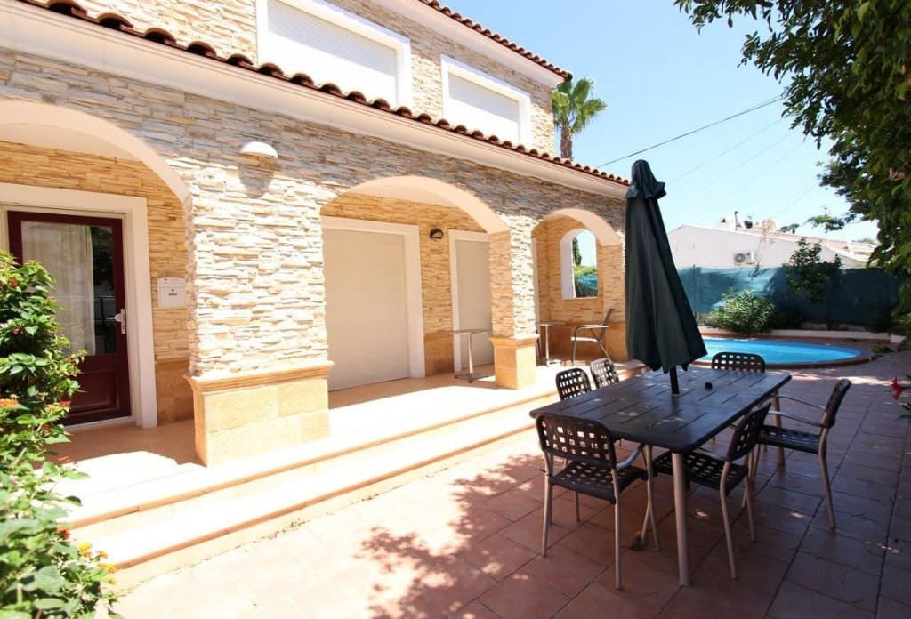 10 sovrum Villa till salu i Calpe / Calp med pool - 960 000 € (Ref: 10079828)