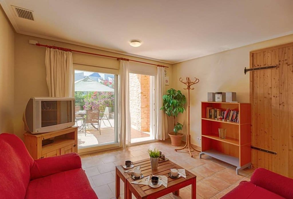 10 bedroom Villa for sale in Calpe / Calp with pool garage - € 960,000 (Ref: 10079828)