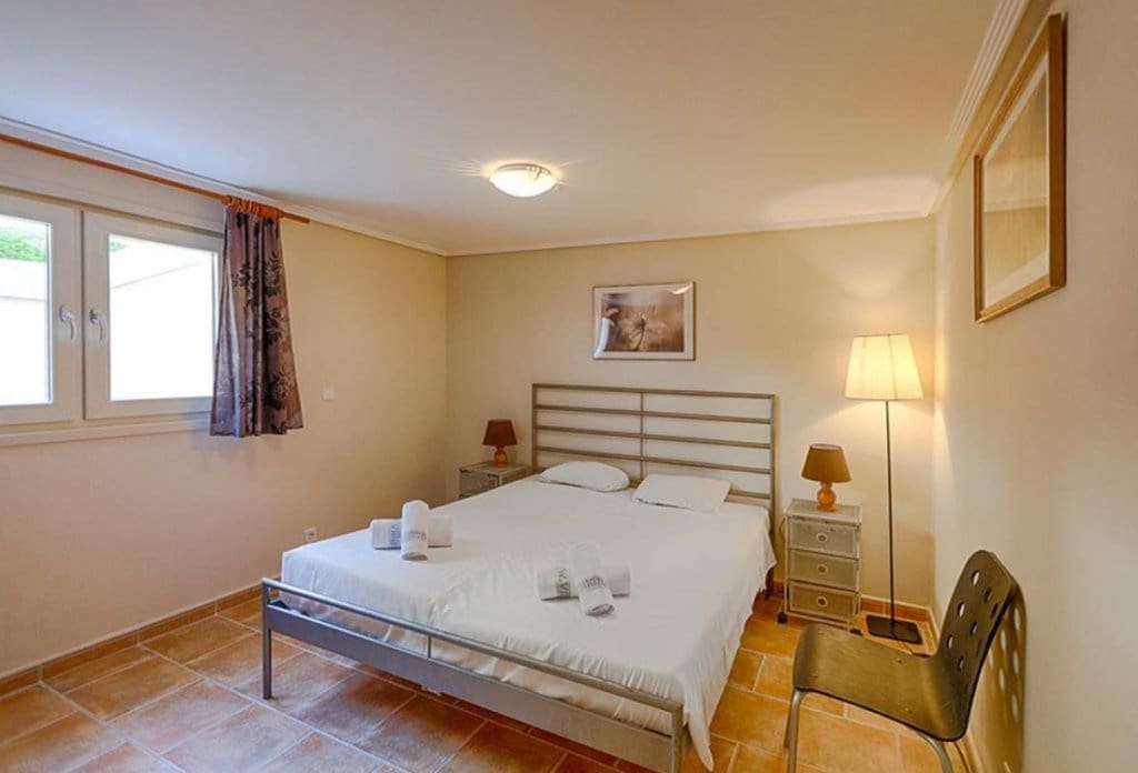 10 bedroom Villa for sale in Calpe / Calp with pool garage - € 960,000 (Ref: 10079828)