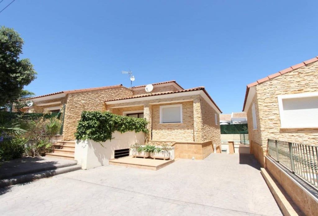 10 bedroom Villa for sale in Calpe / Calp with pool garage - € 960,000 (Ref: 10079828)