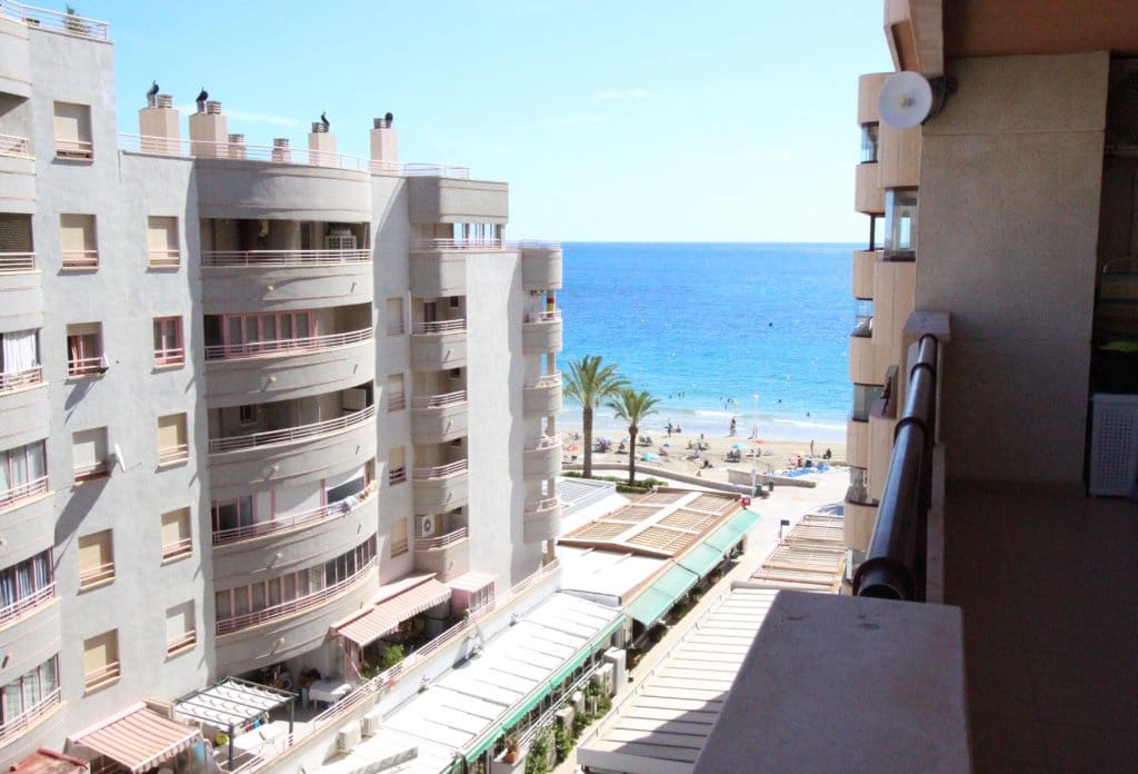 2 bedroom Apartment for rent in Calpe / Calp with pool - € 1,300 (Ref: 10079829)