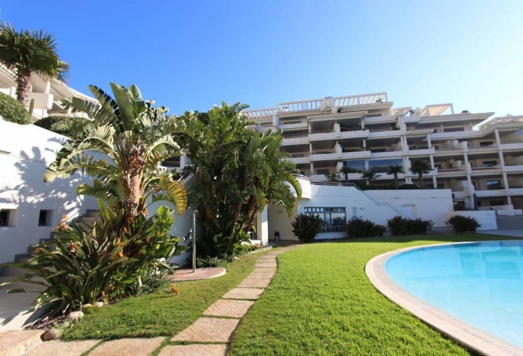 4 bedroom Apartment for sale in Altea with pool garage - € 1,550,000 (Ref: 10079832)