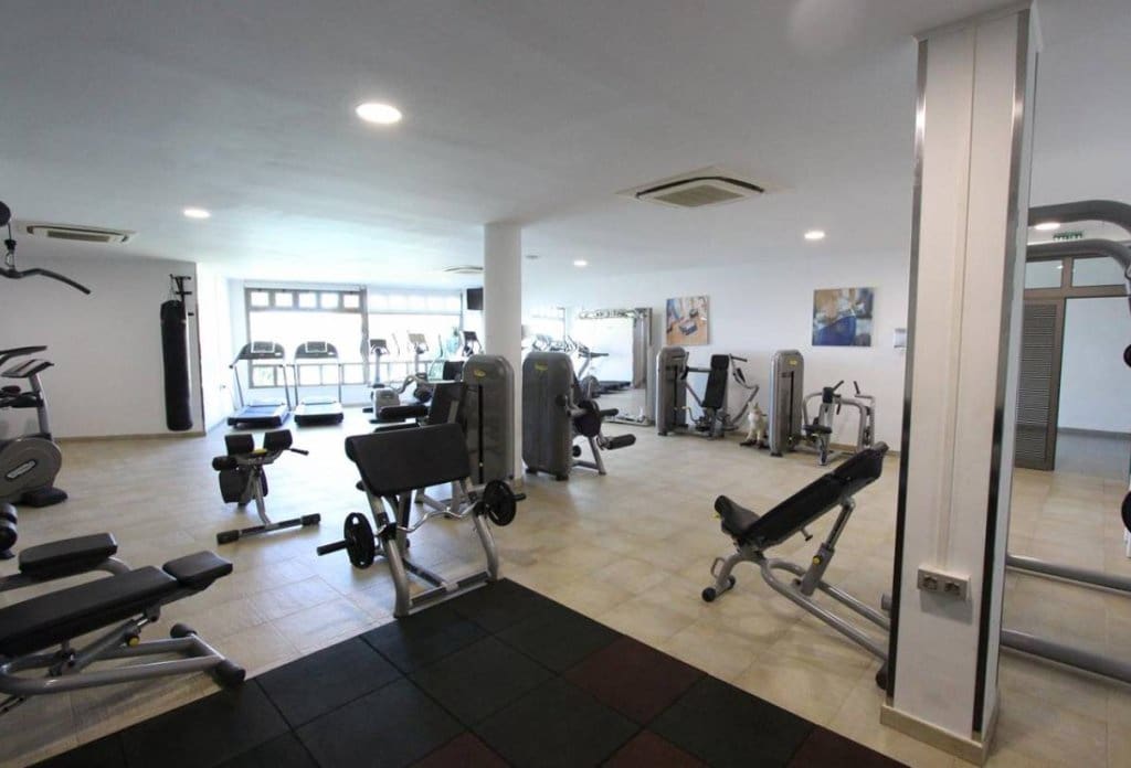 4 bedroom Apartment for sale in Altea with pool garage - € 1,550,000 (Ref: 10079832)