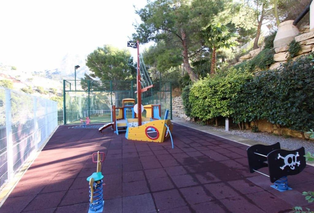 4 bedroom Apartment for sale in Altea with pool garage - € 1,550,000 (Ref: 10079832)