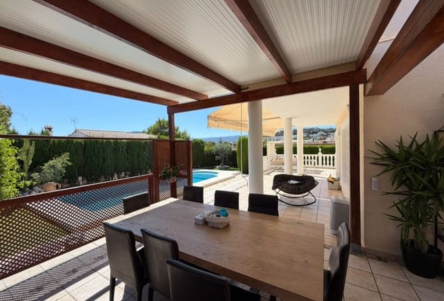 Chalet de 5 habitaciones en Cometa - Carrió, Calpe / Calp en venta con piscina - 1.450.000 € (Ref: 10079833)