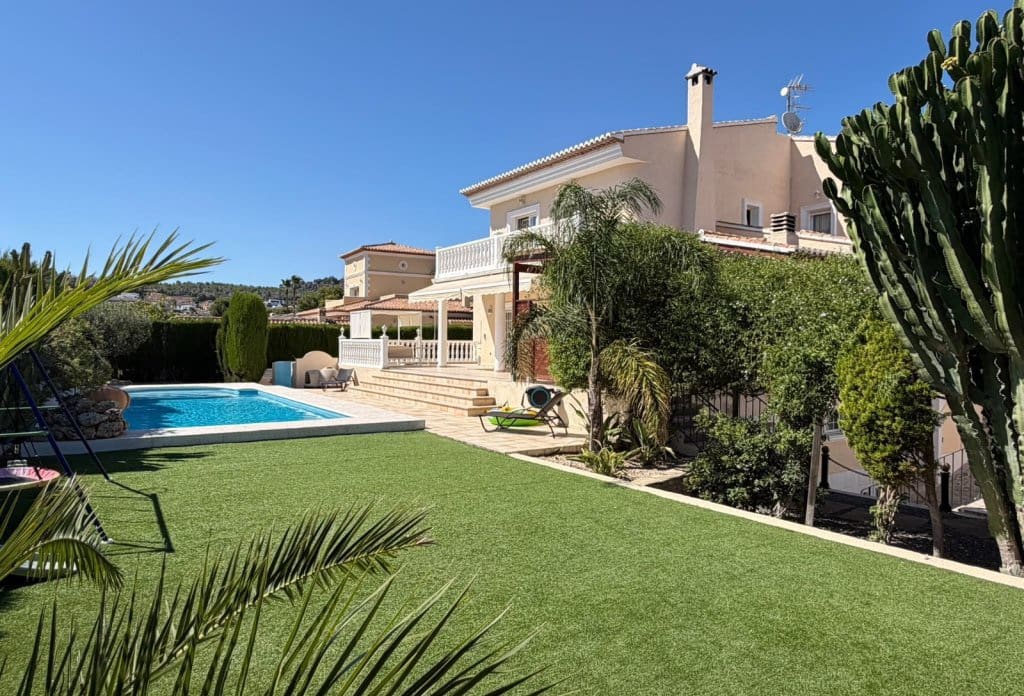 5 camera da letto Villa in vendita in Calpe / Calp con piscina - 1.450.000 € (Rif: 10079833)