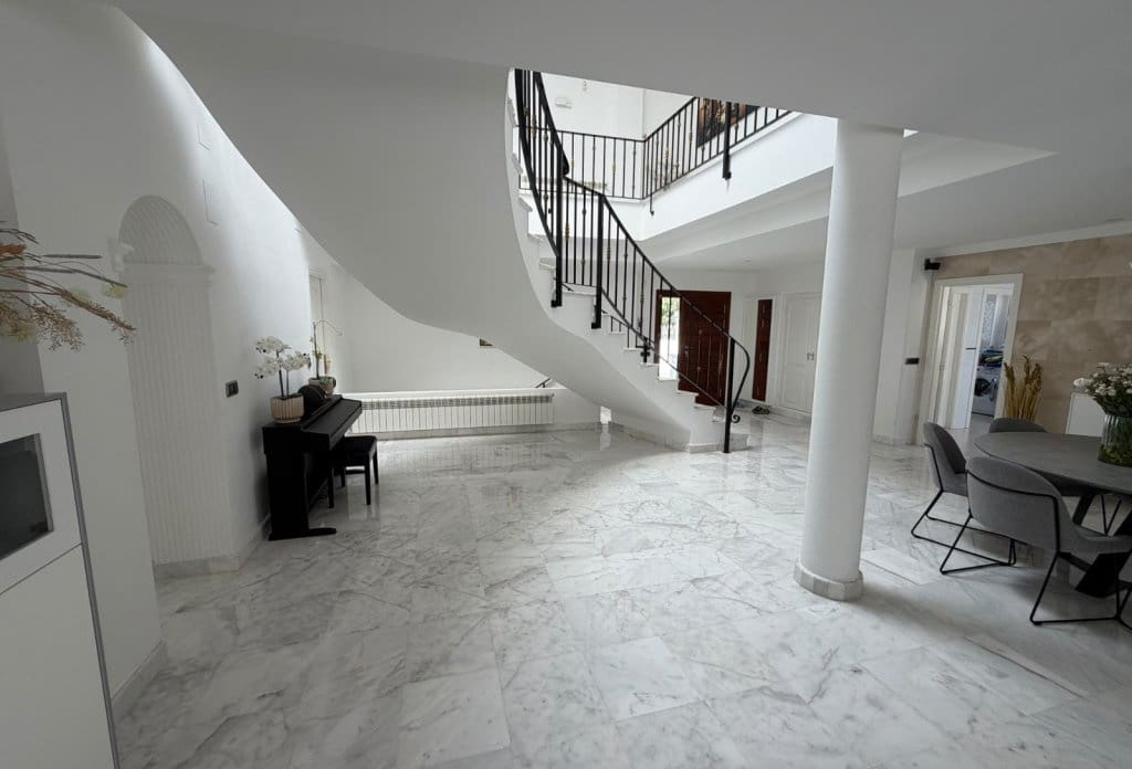 5 soveværelse Villa til salg i Calpe / Calp med swimmingpool - € 1.450.000 (Ref: 10079833)