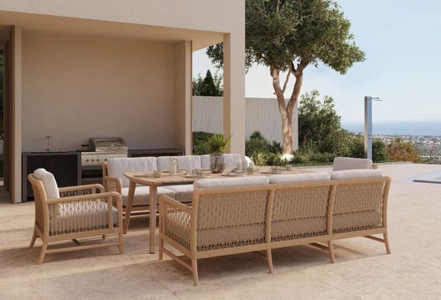 Chalet de 4 habitaciones en Oltamar - Cucarres, Calpe / Calp en venta con piscina garaje - 2.100.000 € (Ref: 10082042)