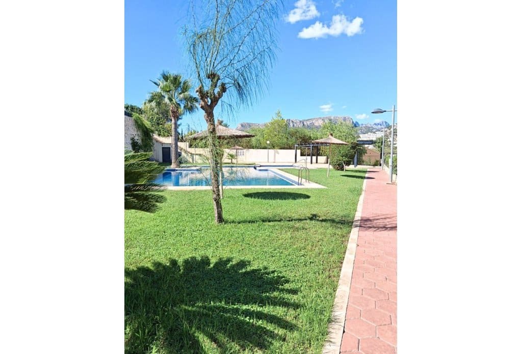 3 soveværelse Bungalow til salg i Calpe / Calp med swimmingpool - € 295.000 (Ref: 10082046)