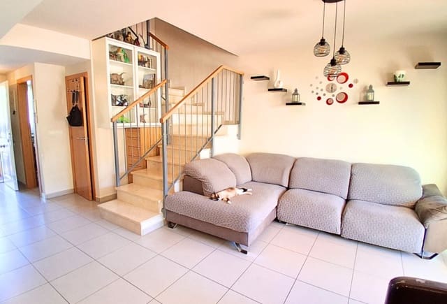 3 soveværelse Bungalow til salg i Pueblo, Calpe / Calp med swimmingpool - € 295.000 (Ref: 10082046)