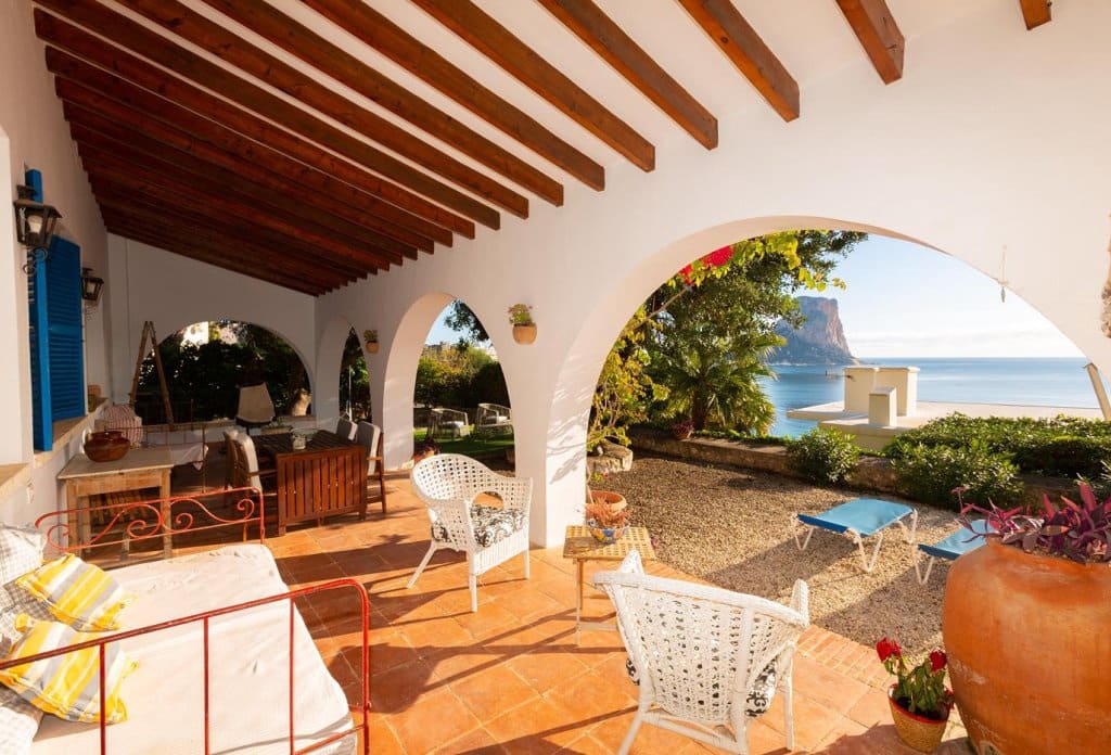 Chalet de 5 habitaciones en Calpe / Calp en venta con piscina - 2.400.000 € (Ref: 10082051)