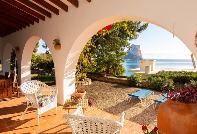 Chalet de 5 habitaciones en Pueblo, Calpe / Calp en venta con piscina - 2.400.000 € (Ref: 10082051)