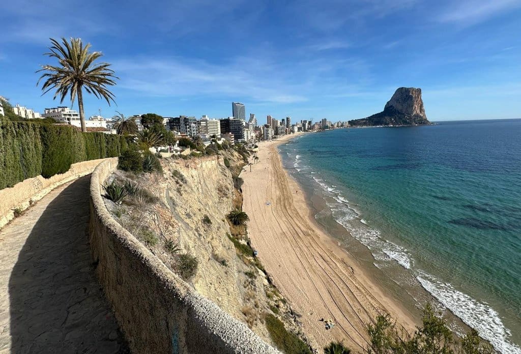 Chalet de 5 habitaciones en Calpe / Calp en venta con piscina - 2.400.000 € (Ref: 10082051)