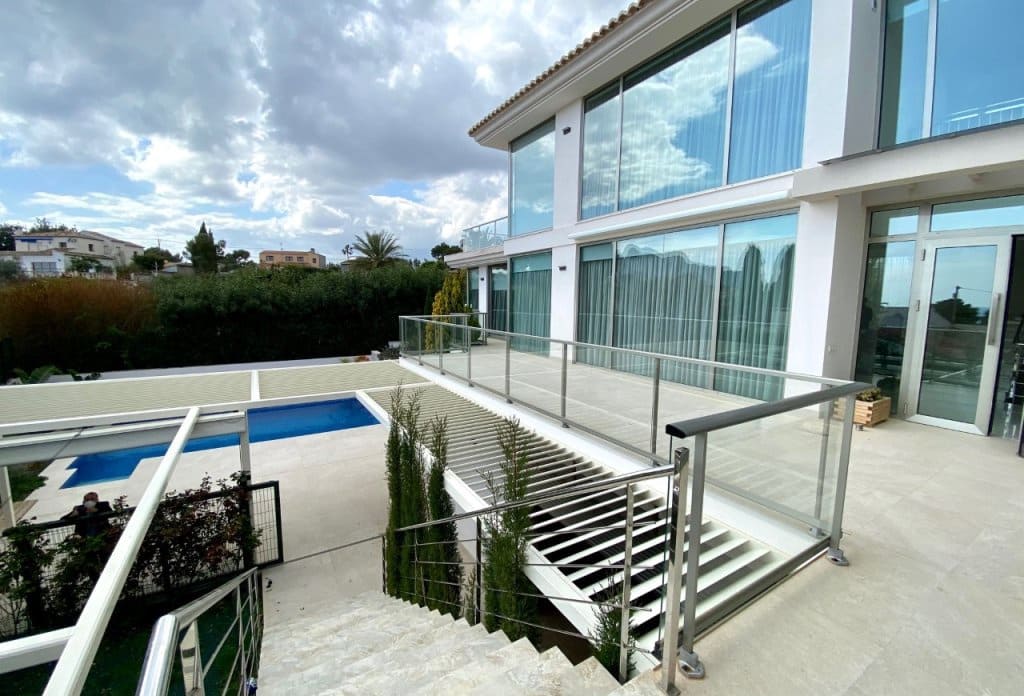 5 soveværelse Villa til salg i Calpe / Calp med swimmingpool - € 1.980.000 (Ref: 10082058)