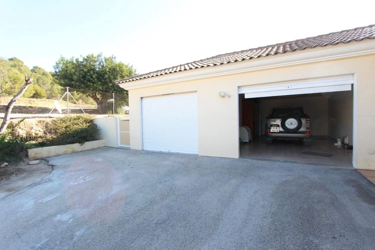 6 bedroom Villa for sale in La Nucia with pool garage - € 1,200,000 (Ref: 7891692)